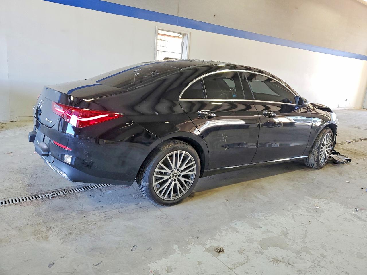 2025 MERCEDES-BENZ CLA 250 4MATIC photo 3