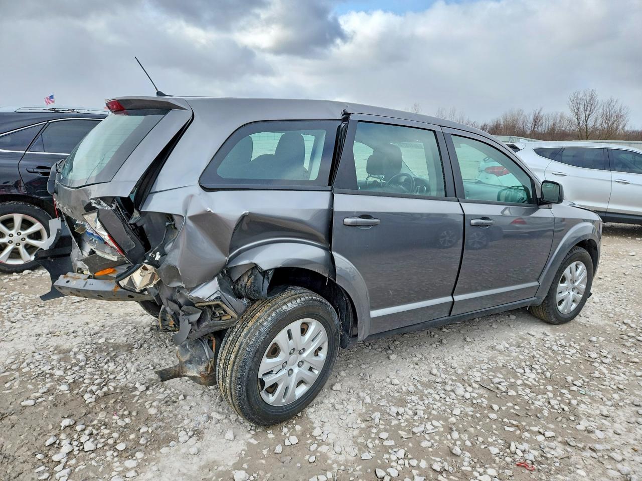 2013 DODGE JOURNEY SE photo 3