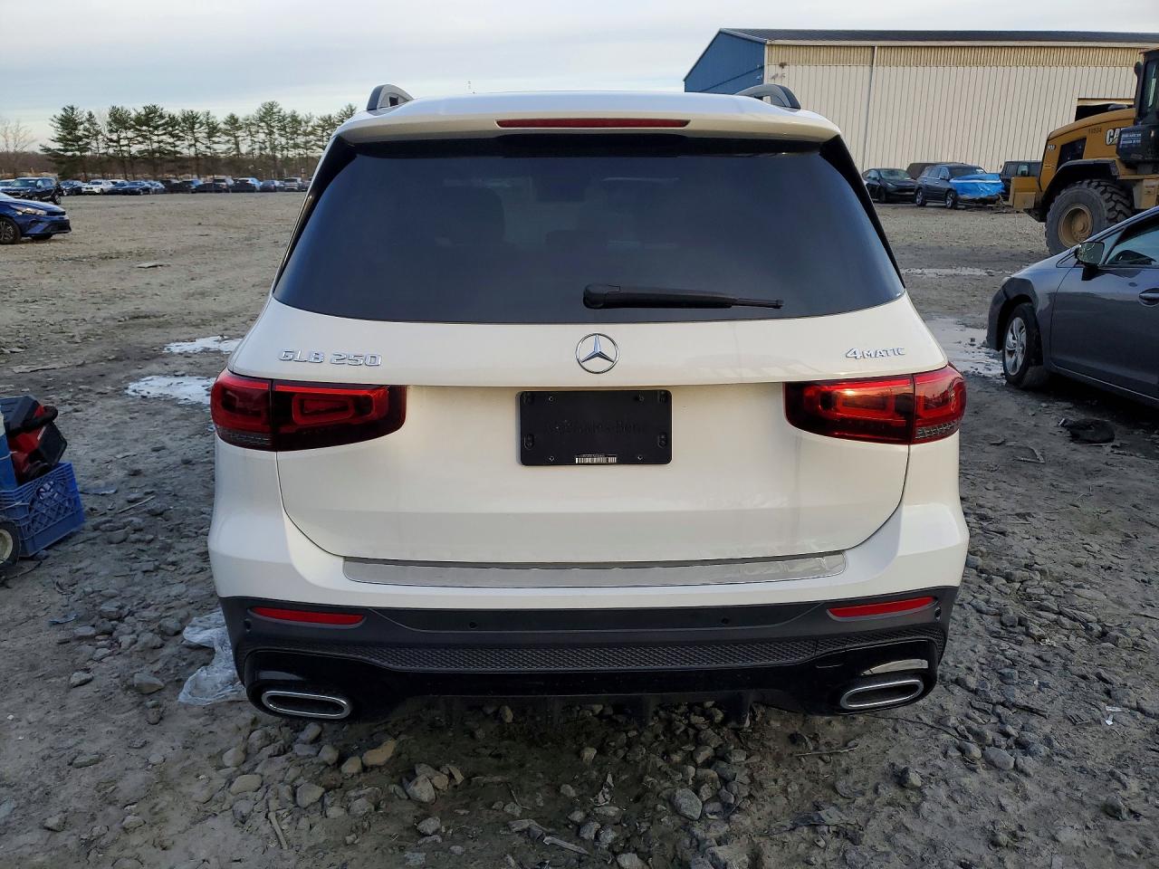 2020 MERCEDES-BENZ GLB 250 4MATIC photo 6