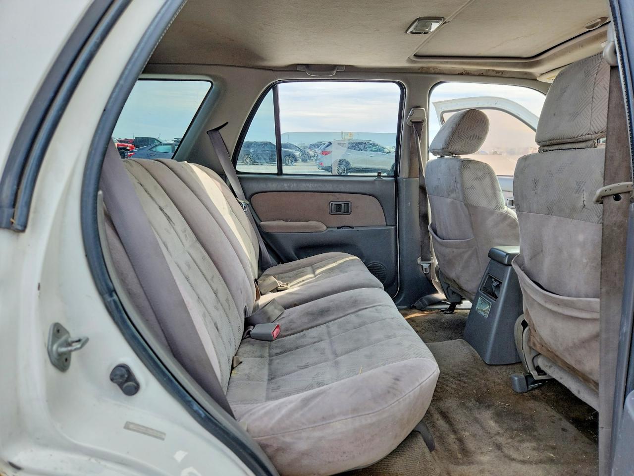 2001 TOYOTA 4RUNNER SR5 photo 11