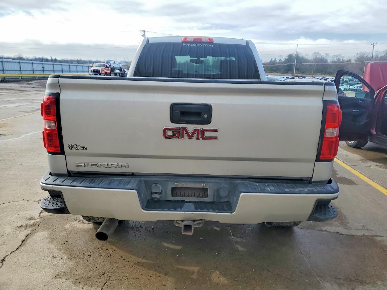 2015 GMC SIERRA K1500 photo 16