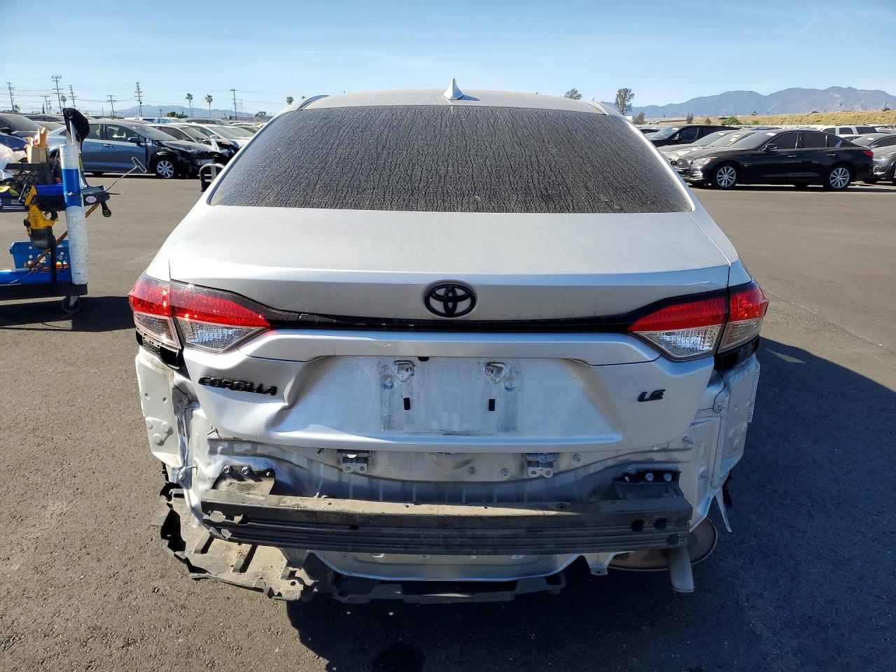 2022 TOYOTA COROLLA photo 6