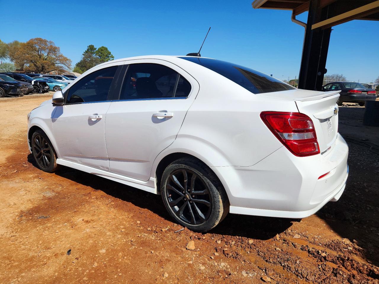 2017 CHEVROLET SONIC PREMIER photo 3