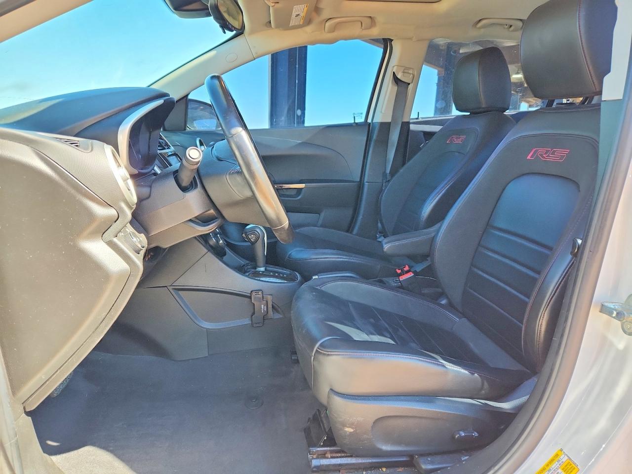 2017 CHEVROLET SONIC PREMIER photo 13