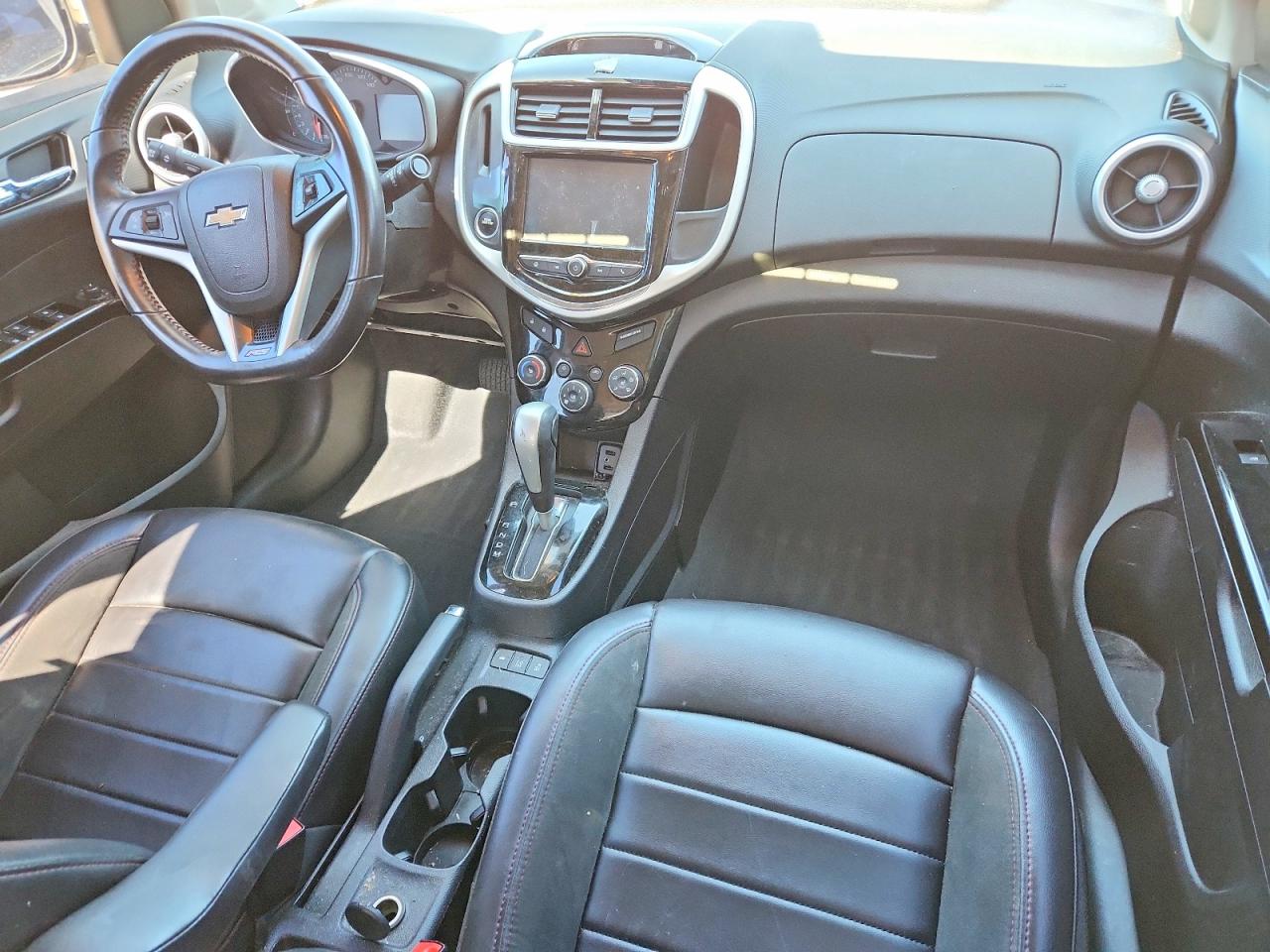 2017 CHEVROLET SONIC PREMIER photo 15