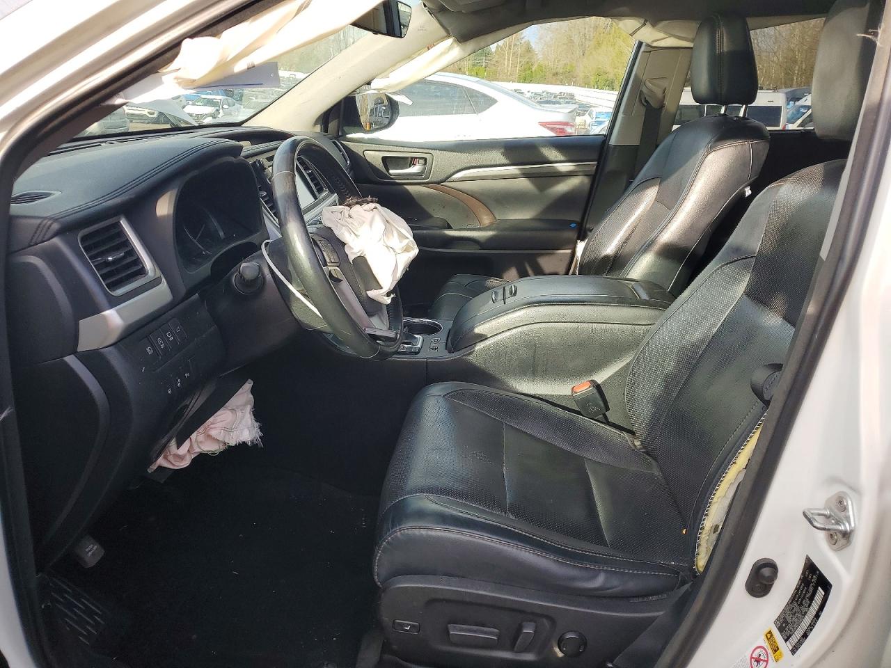 2018 TOYOTA HIGHLANDER LIMITED PLATINUM photo 13