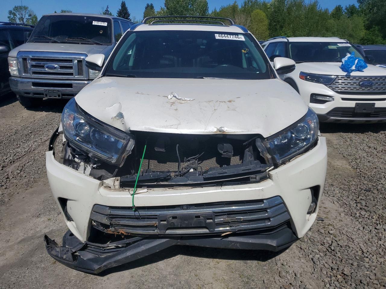 2018 TOYOTA HIGHLANDER LIMITED PLATINUM photo 9