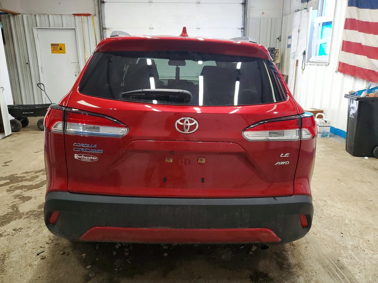 2024 TOYOTA COROLLA CROSS LE photo 11