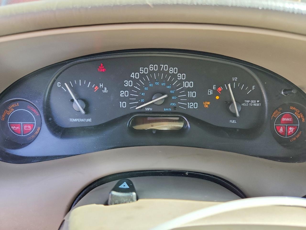 2003 BUICK CENTURY CUSTOM photo 25