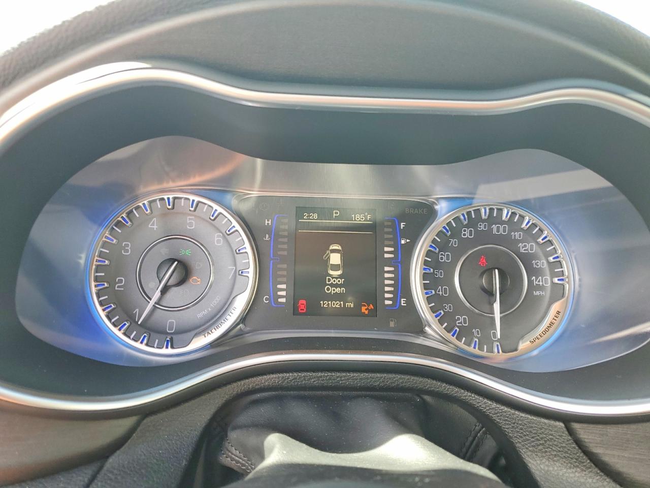 2016 CHRYSLER 200 LIMITED photo 25