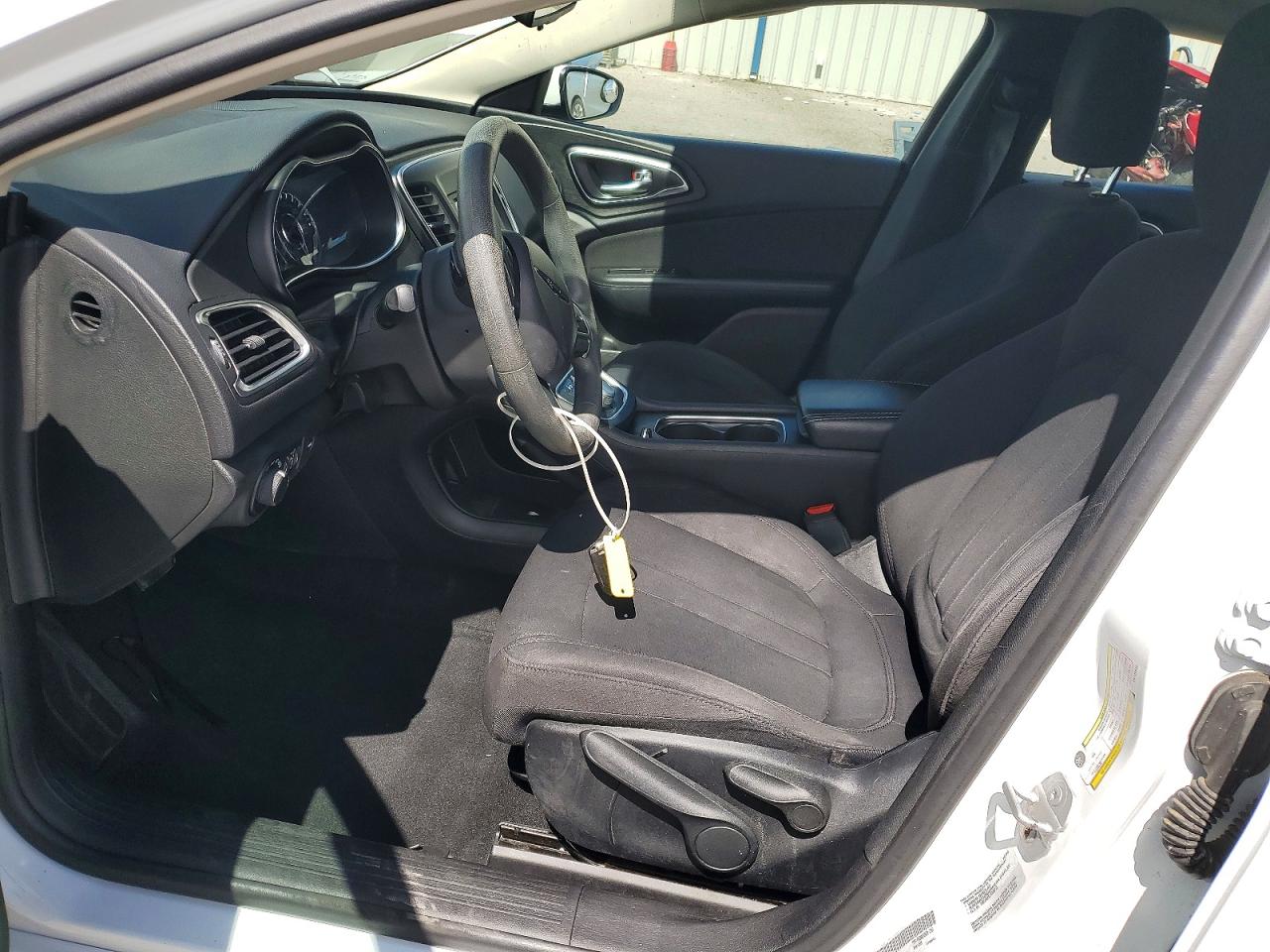 2016 CHRYSLER 200 LIMITED photo 19