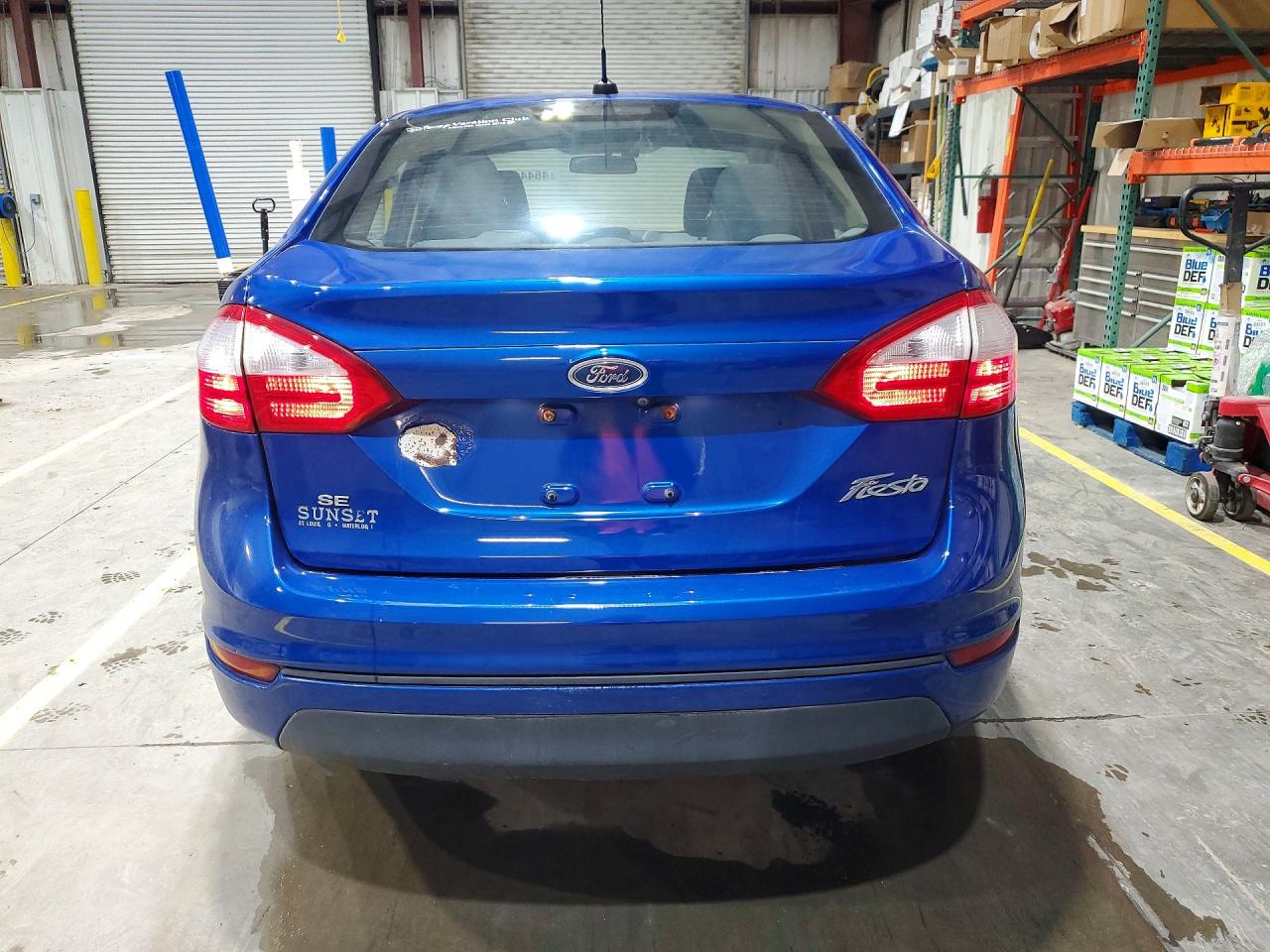 2018 FORD FIESTA SE photo 16