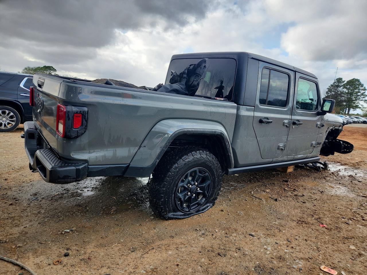 2021 JEEP GLADIATOR SPORT photo 5