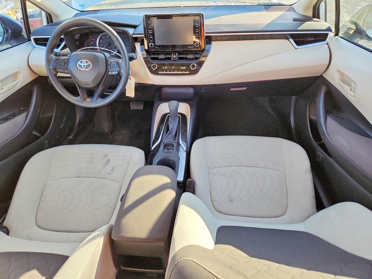 2022 TOYOTA COROLLA LE photo 15