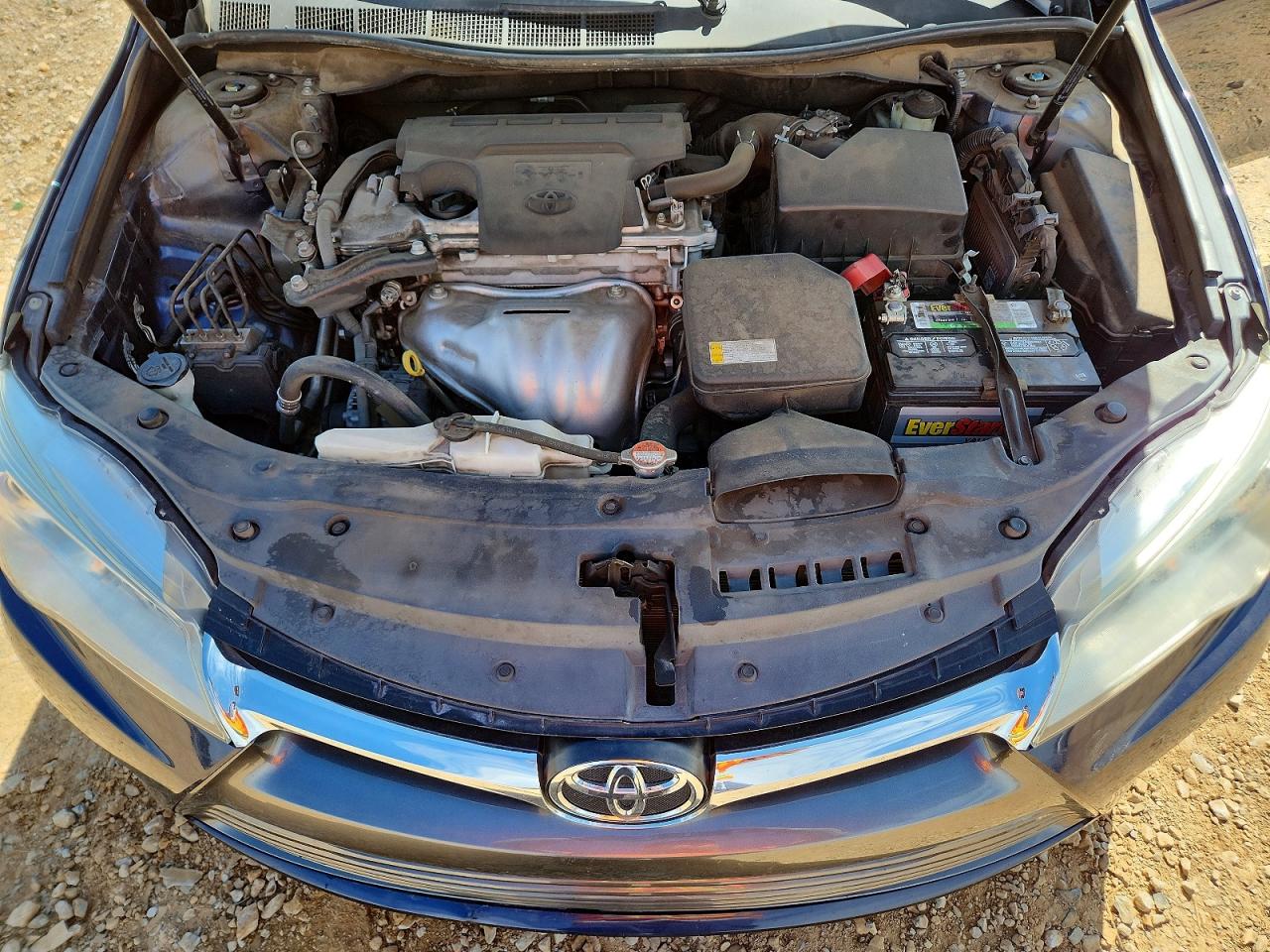 2016 TOYOTA CAMRY LE photo 21