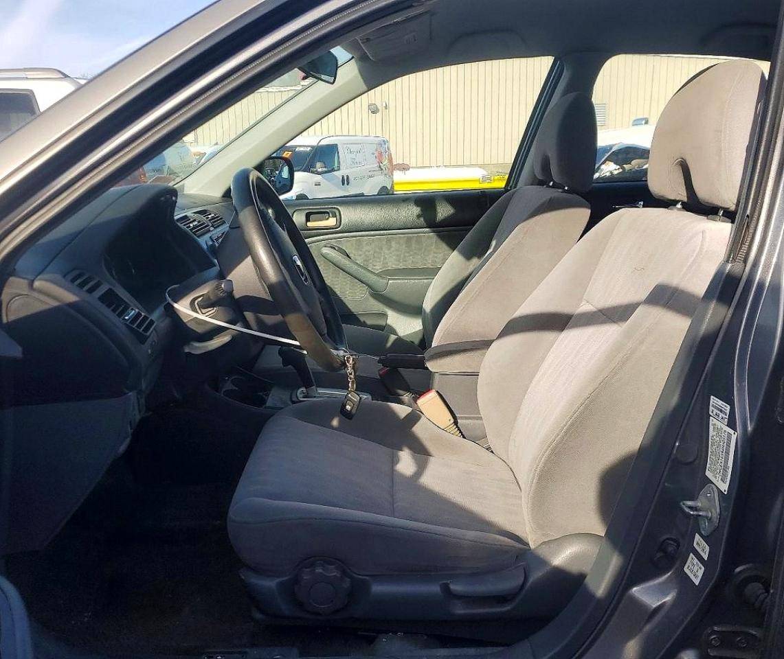 2004 HONDA CIVIC LX photo 13