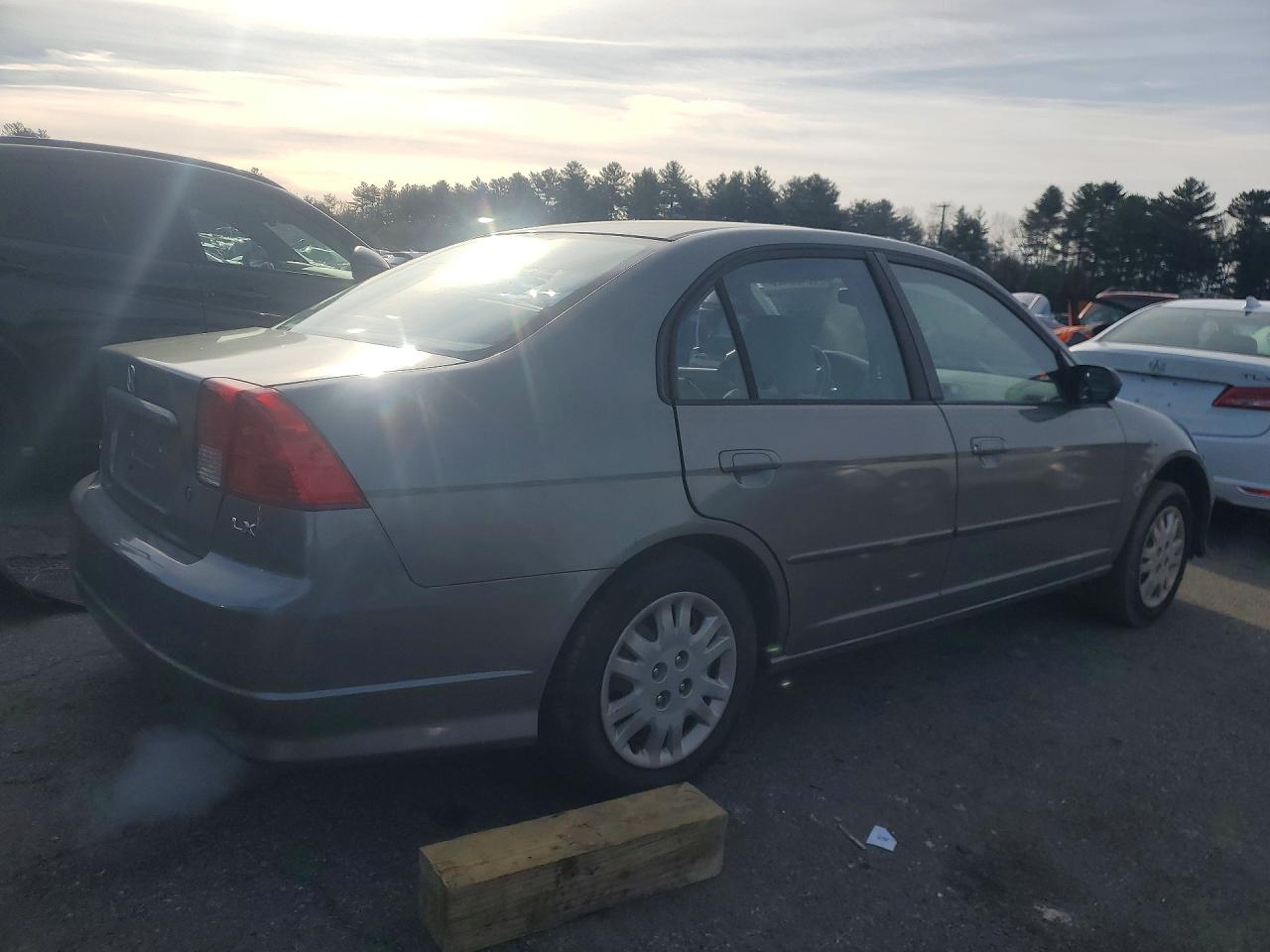 2004 HONDA CIVIC LX photo 5