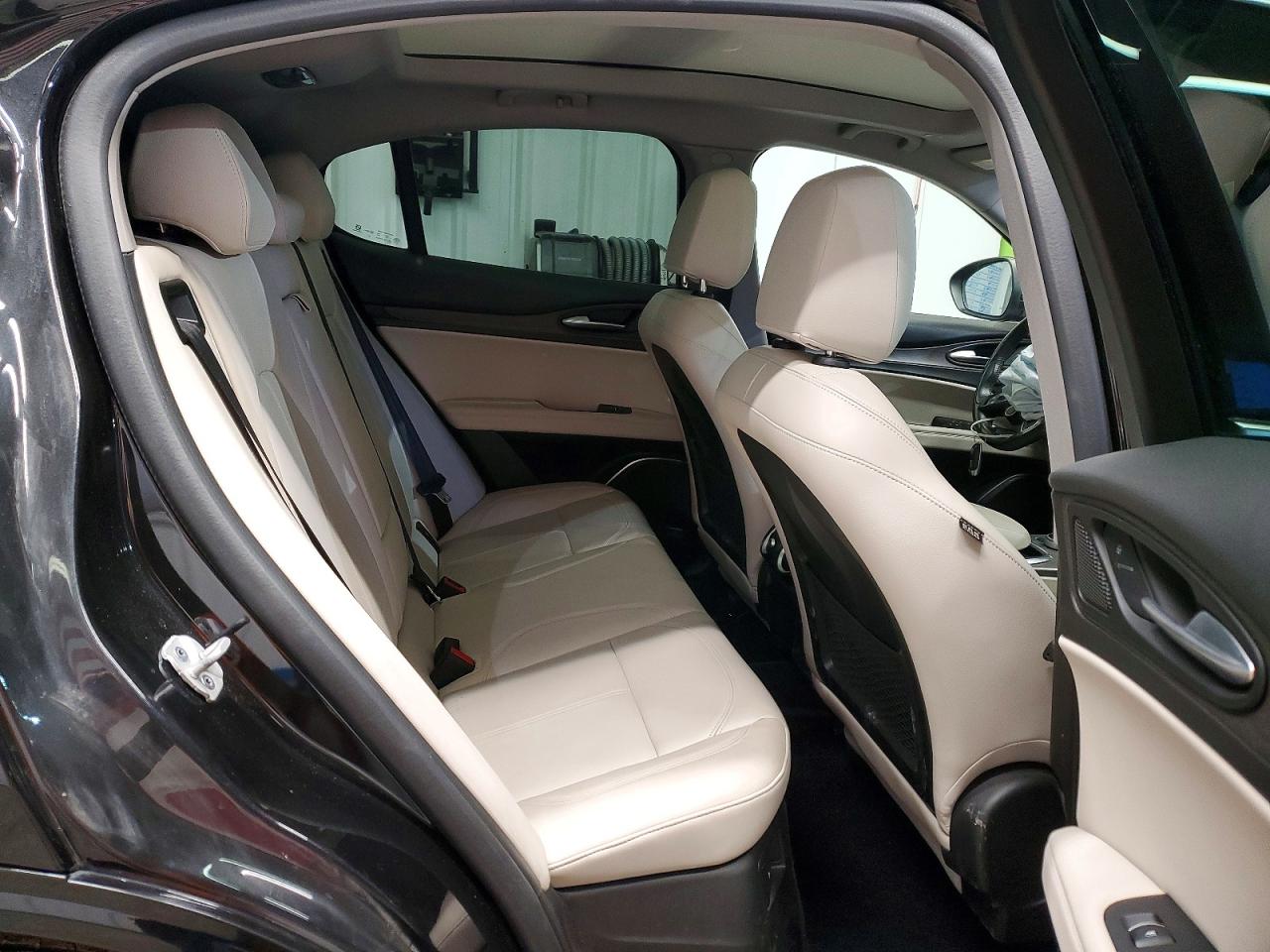 2021 ALFA ROMEO STELVIO TI photo 21