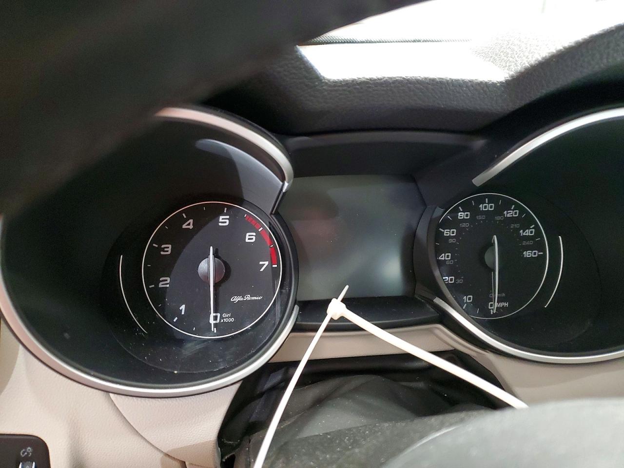 2021 ALFA ROMEO STELVIO TI photo 17