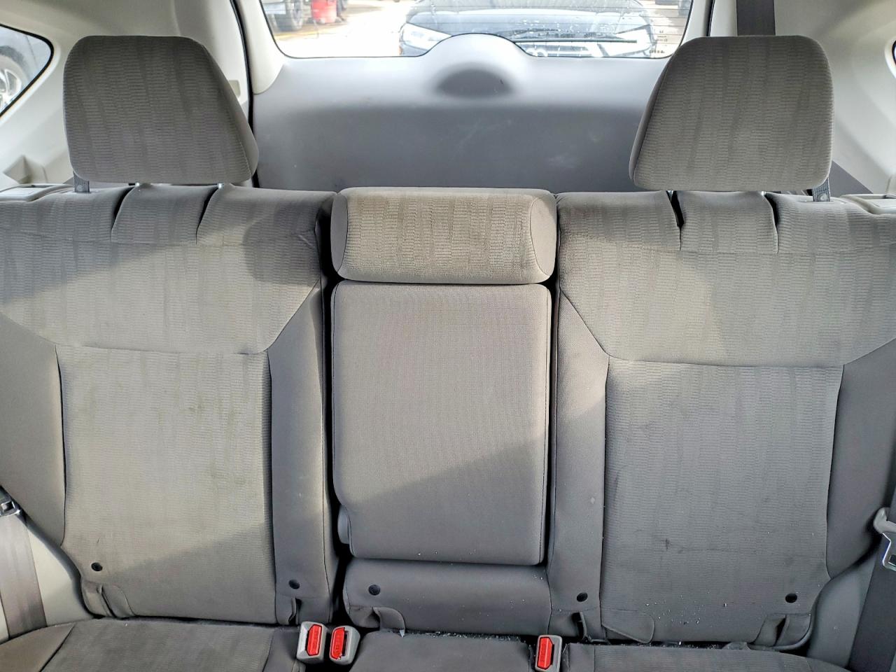 2014 HONDA CR-V LX photo 28