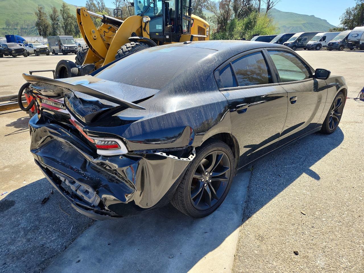 2018 DODGE CHARGER SXT photo 3