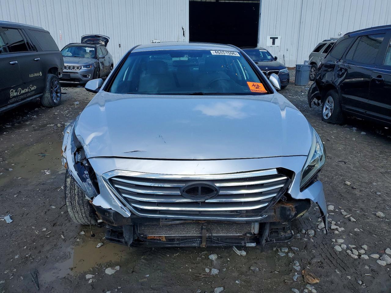 2015 HYUNDAI SONATA SE photo 9
