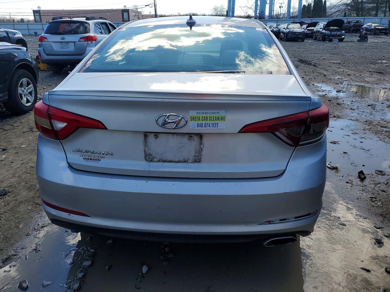 2015 HYUNDAI SONATA SE photo 11