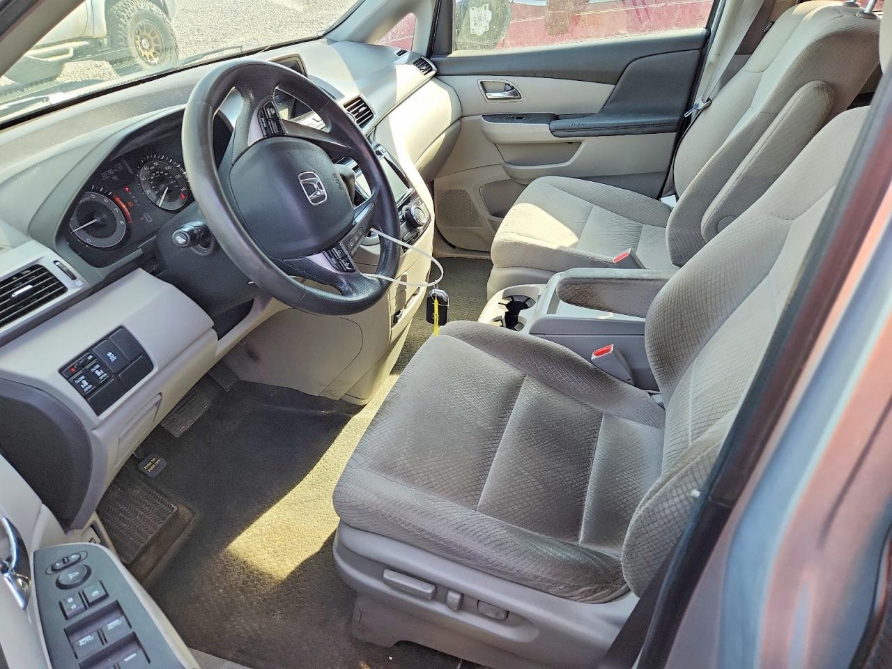 2014 HONDA ODYSSEY EX photo 7