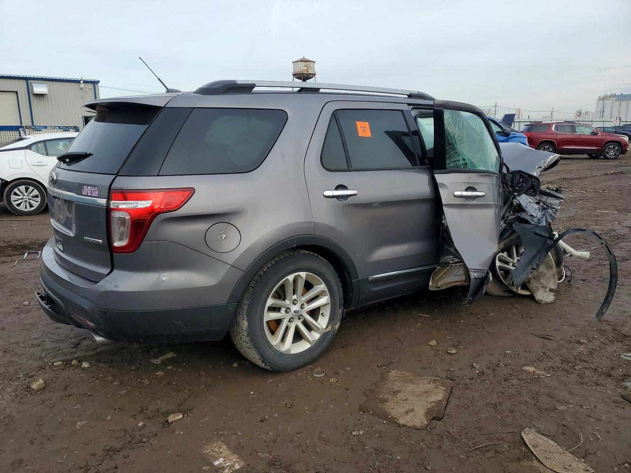 2014 FORD EXPLORER XLT photo 5
