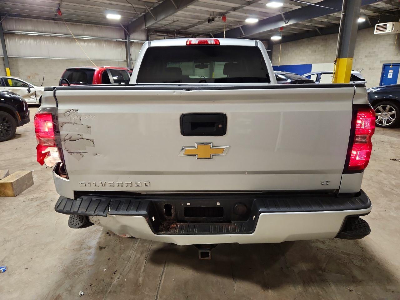 2016 CHEVROLET SILVERADO K1500 LT photo 11