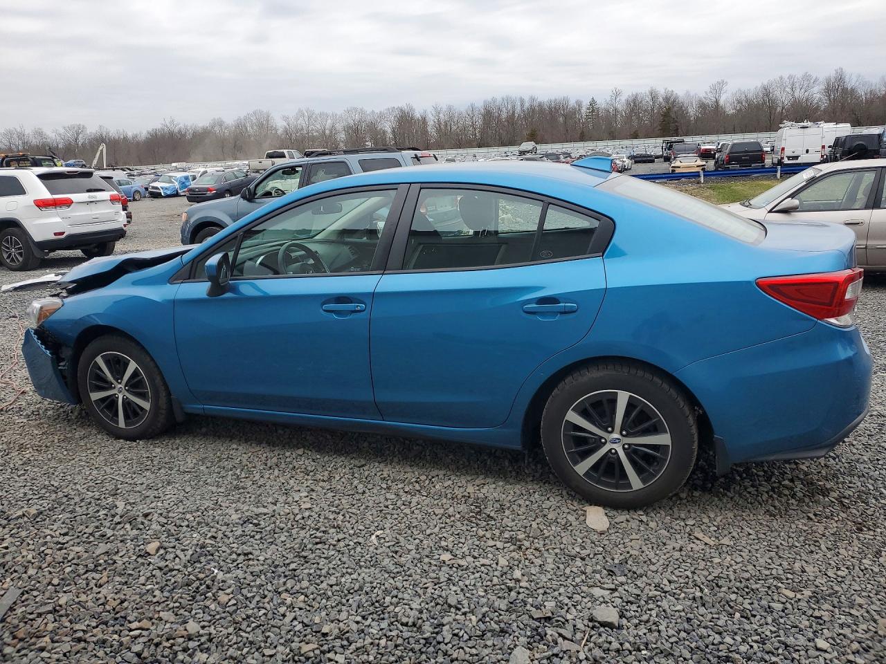 2019 SUBARU IMPREZA PREMIUM photo 2