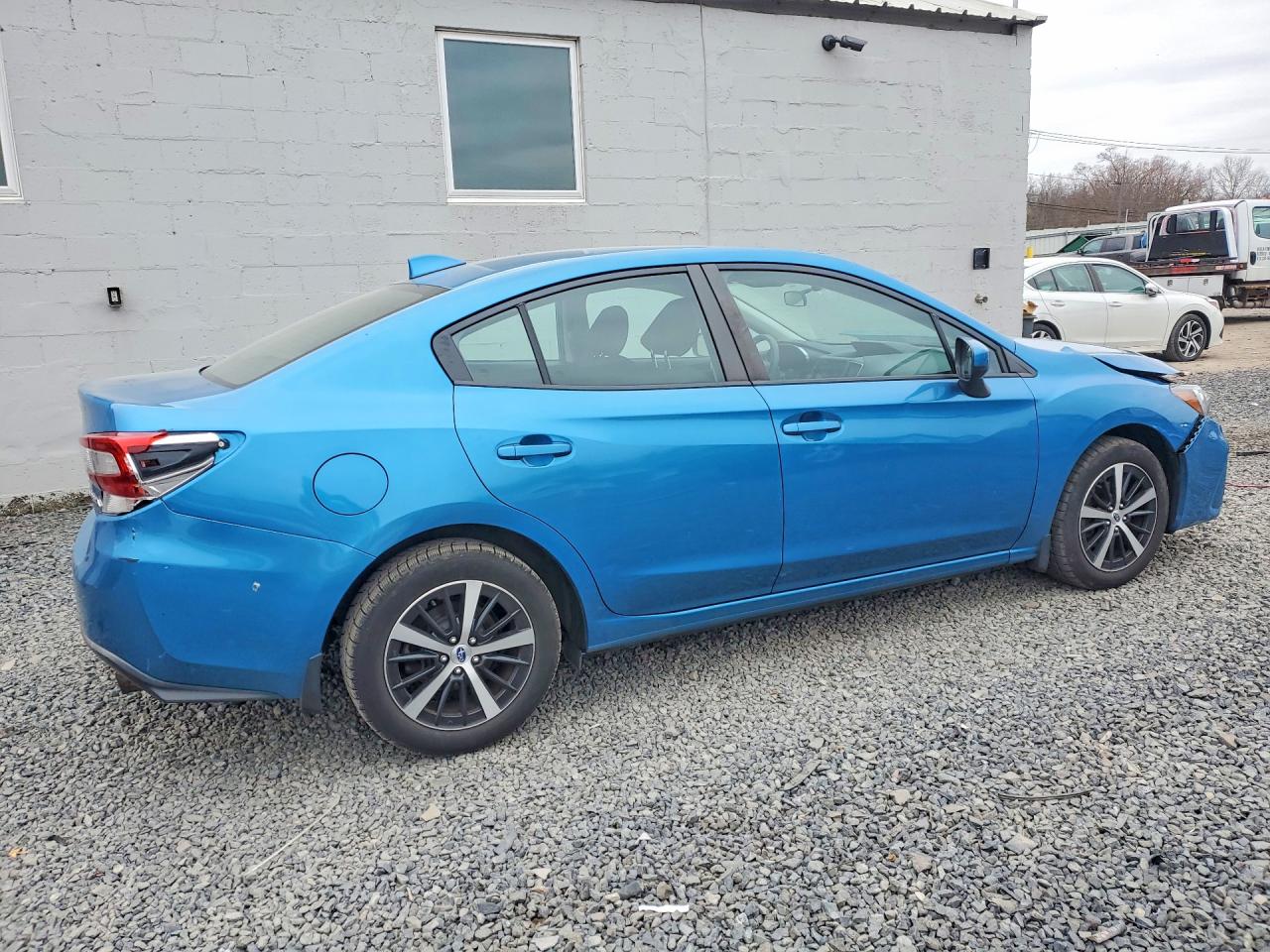 2019 SUBARU IMPREZA PREMIUM photo 3
