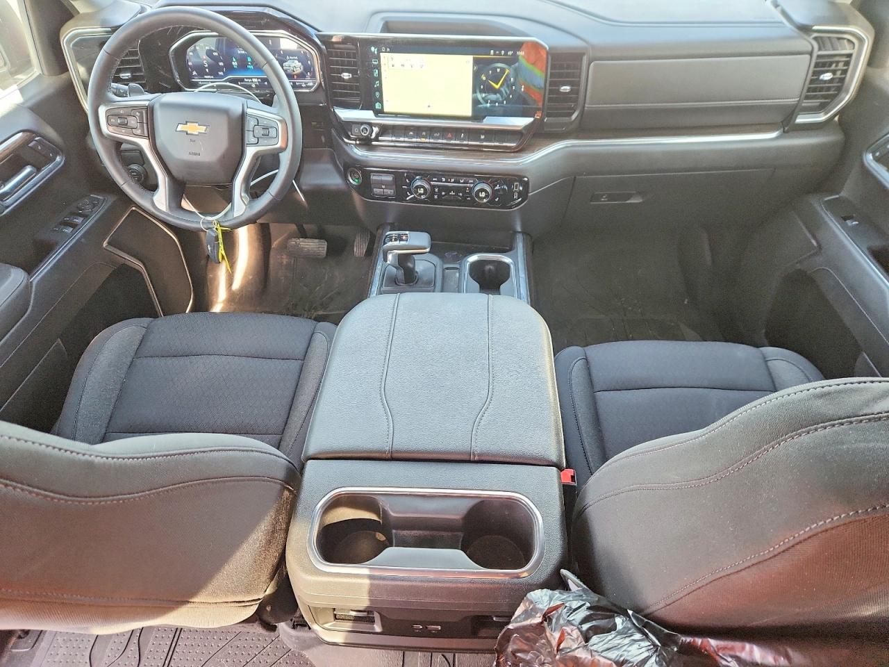 2023 CHEVROLET SILVERADO C1500 LT photo 22
