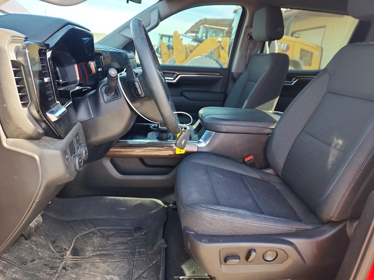 2023 CHEVROLET SILVERADO C1500 LT photo 19
