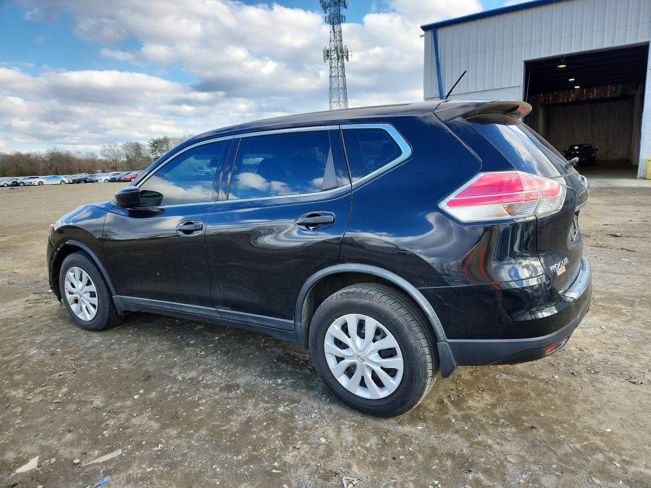 2016 NISSAN ROGUE S photo 4