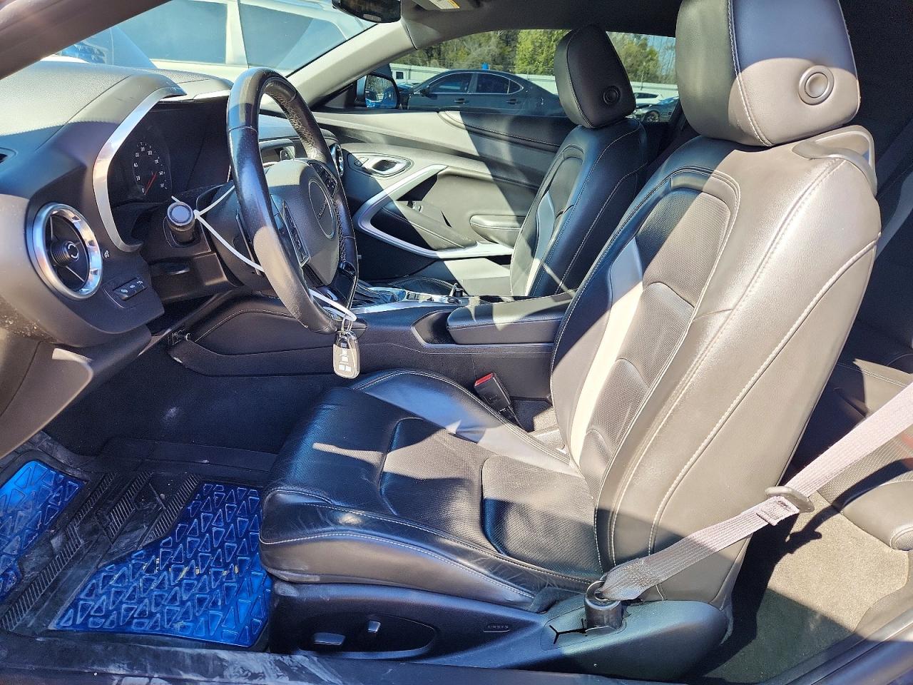 2016 CHEVROLET CAMARO LT photo 13
