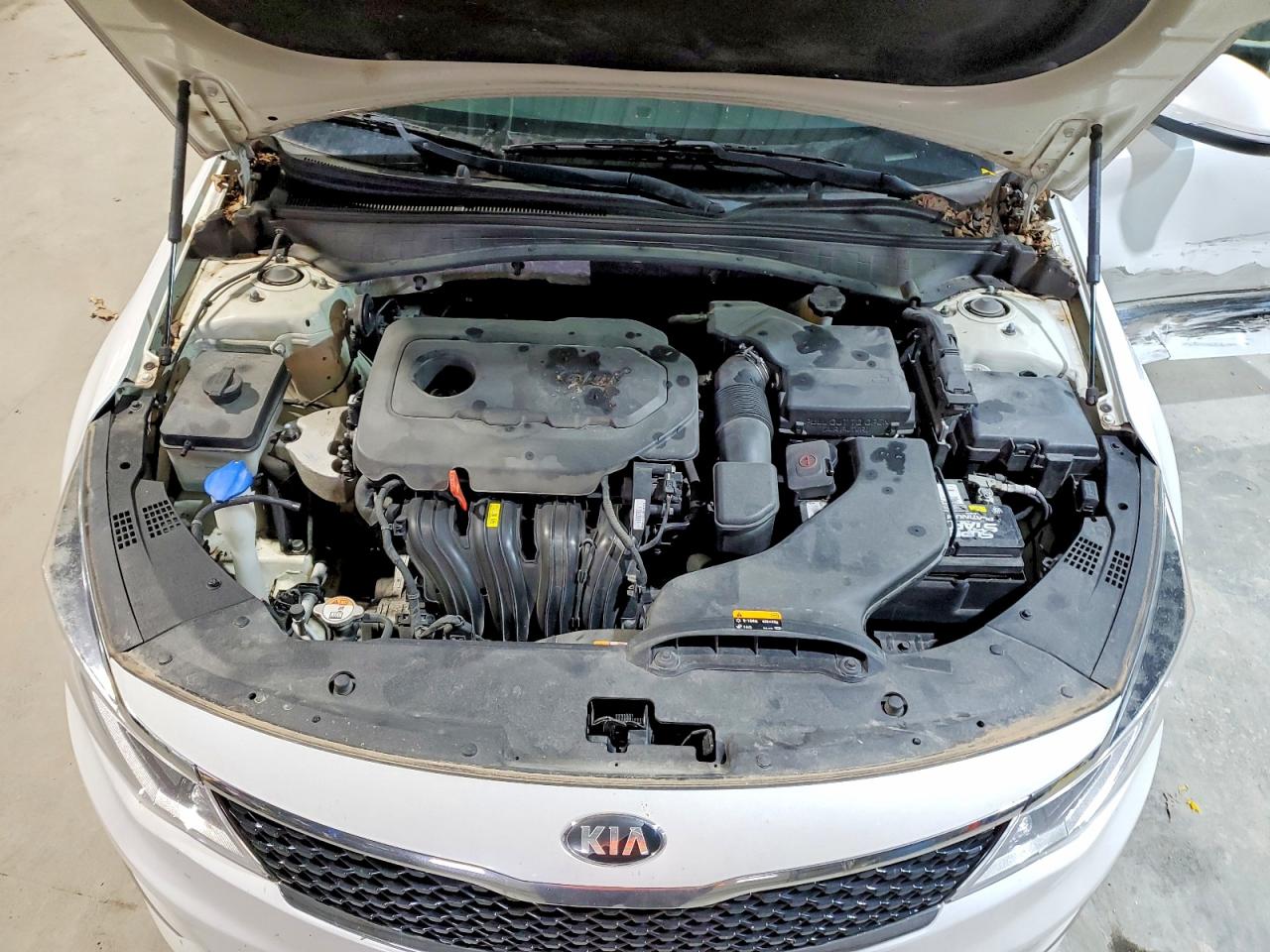 2016 KIA OPTIMA LX photo 11