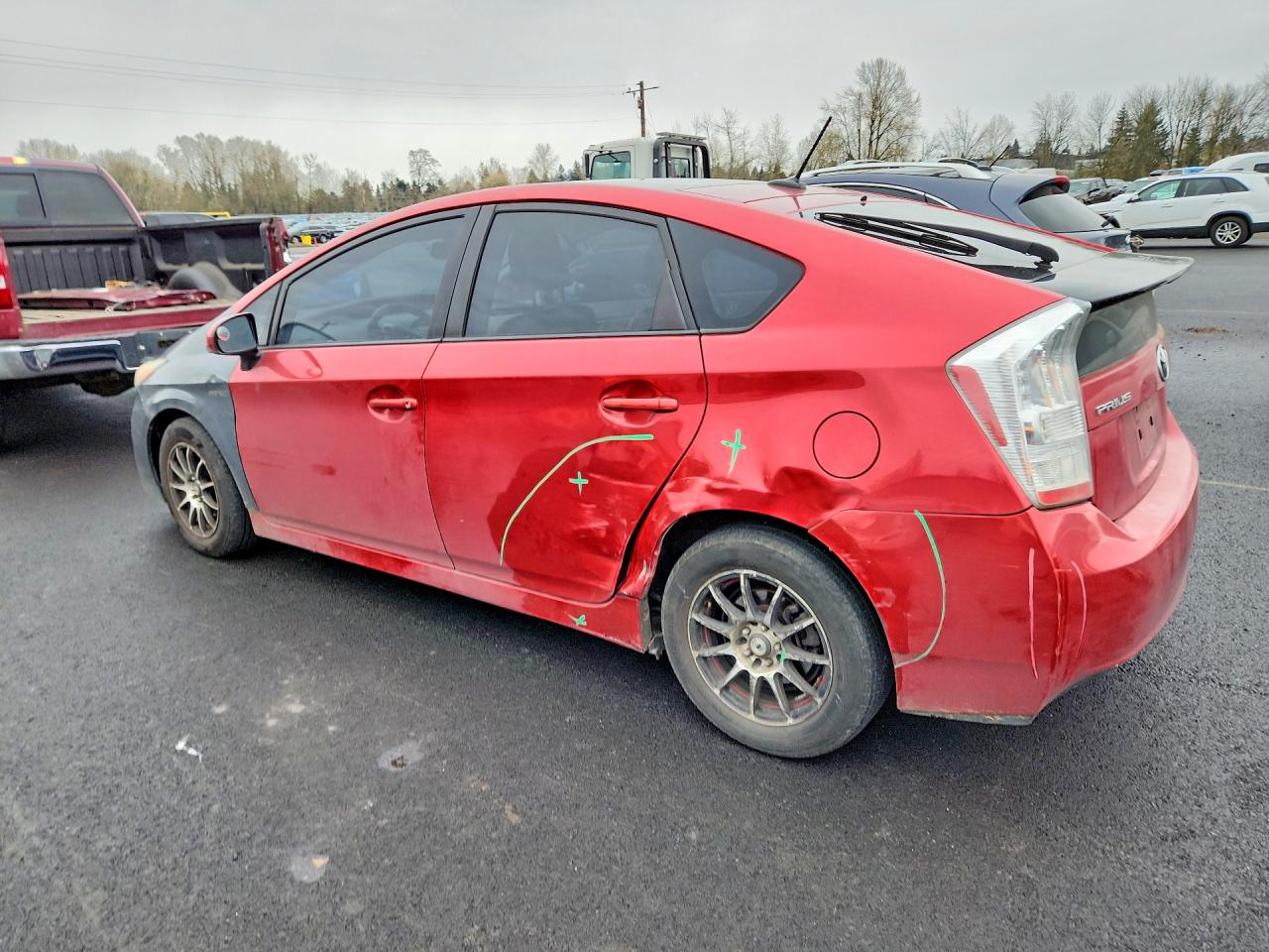 2011 TOYOTA PRIUS FOUR photo 2