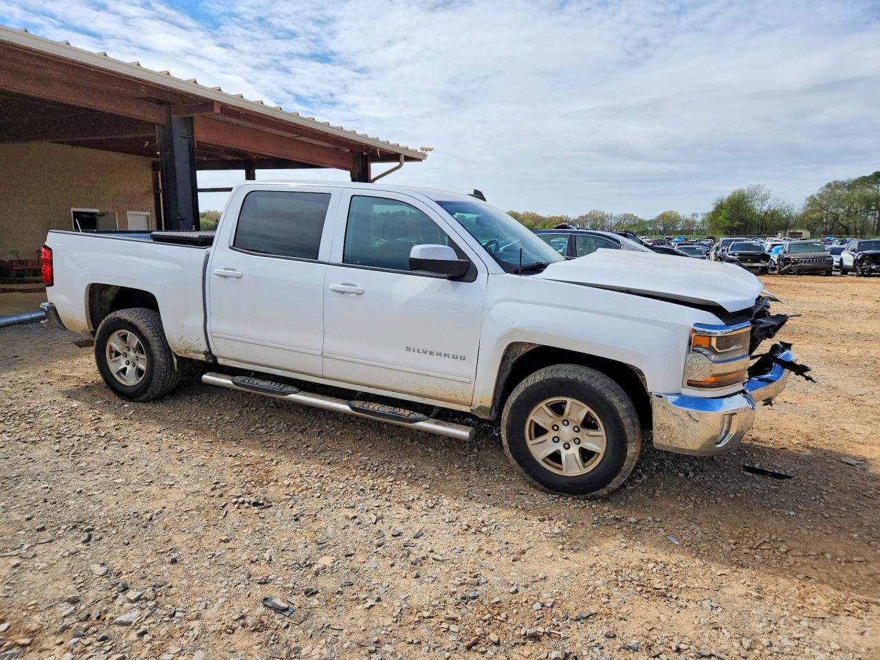 2017 CHEVROLET SILVERADO C1500 LT photo 7