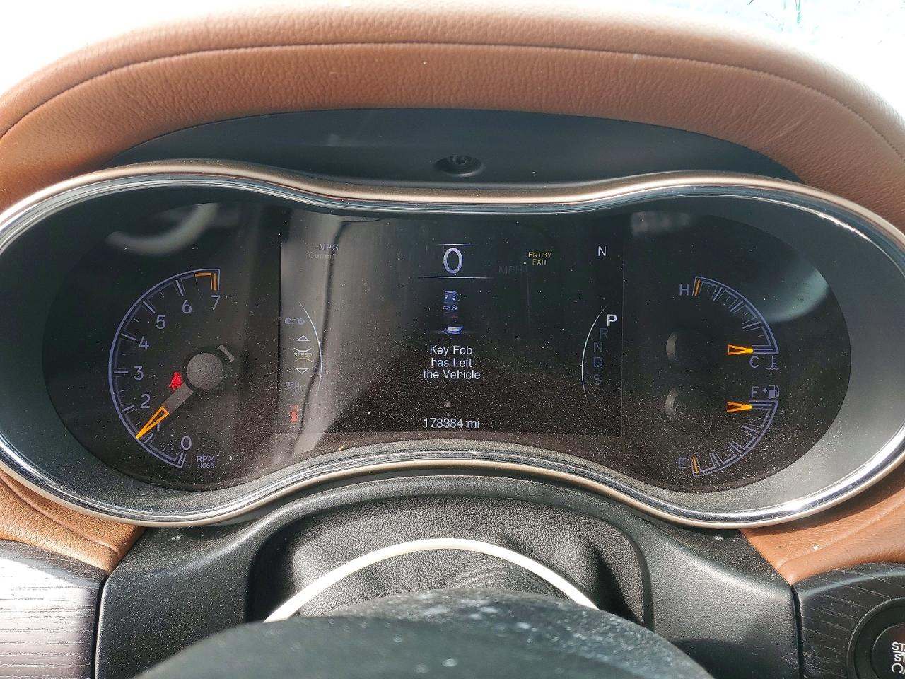 2015 JEEP GRAND CHEROKEE SUMMIT photo 9