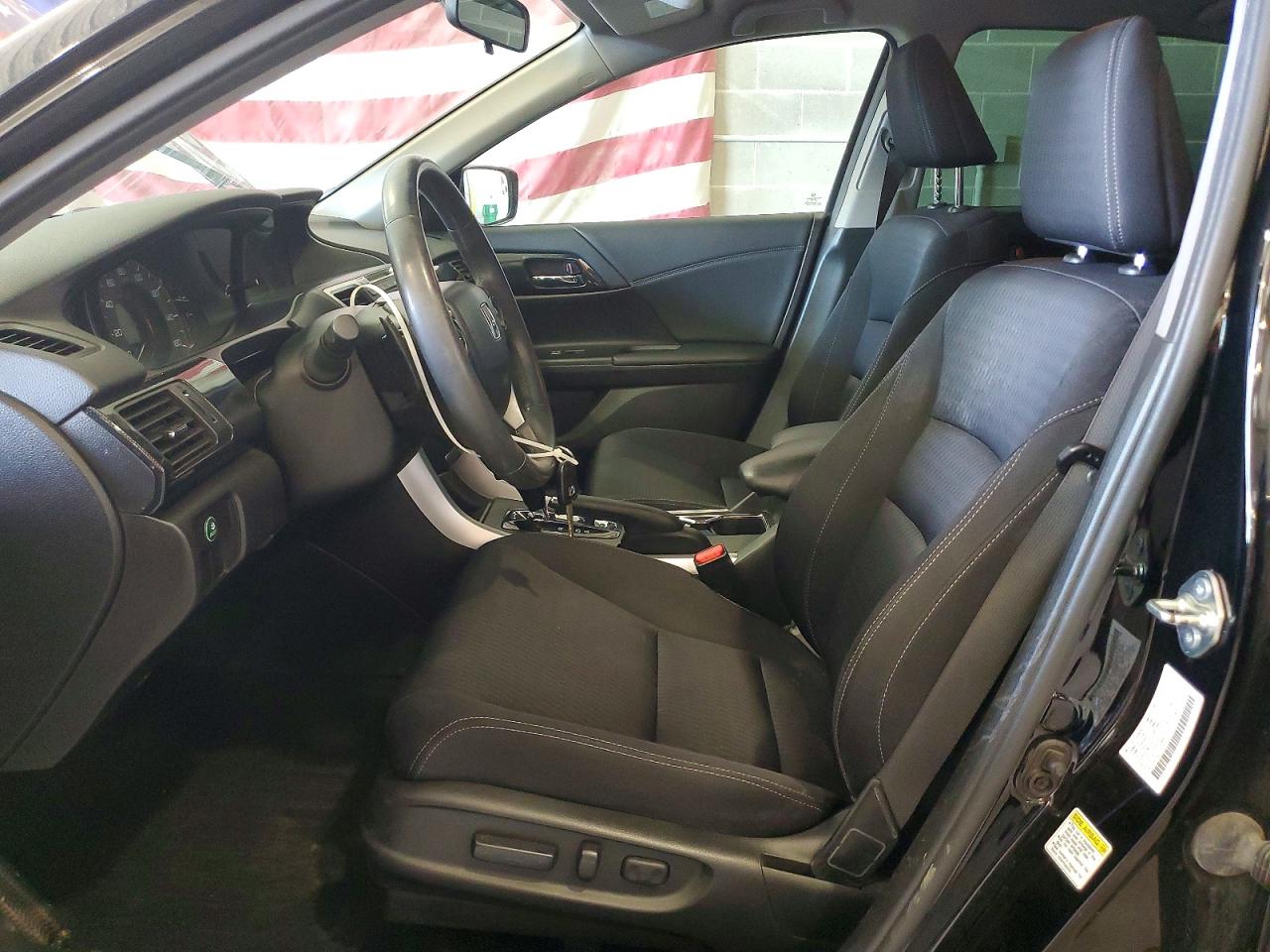 2015 HONDA ACCORD SPORT photo 19
