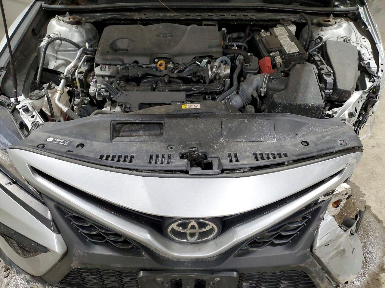 2021 TOYOTA CAMRY SE photo 31
