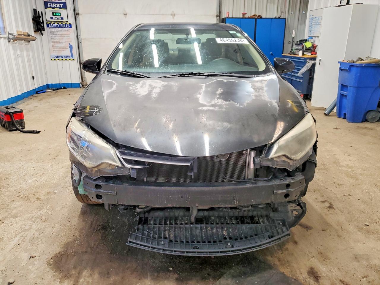 2015 TOYOTA COROLLA LE photo 9