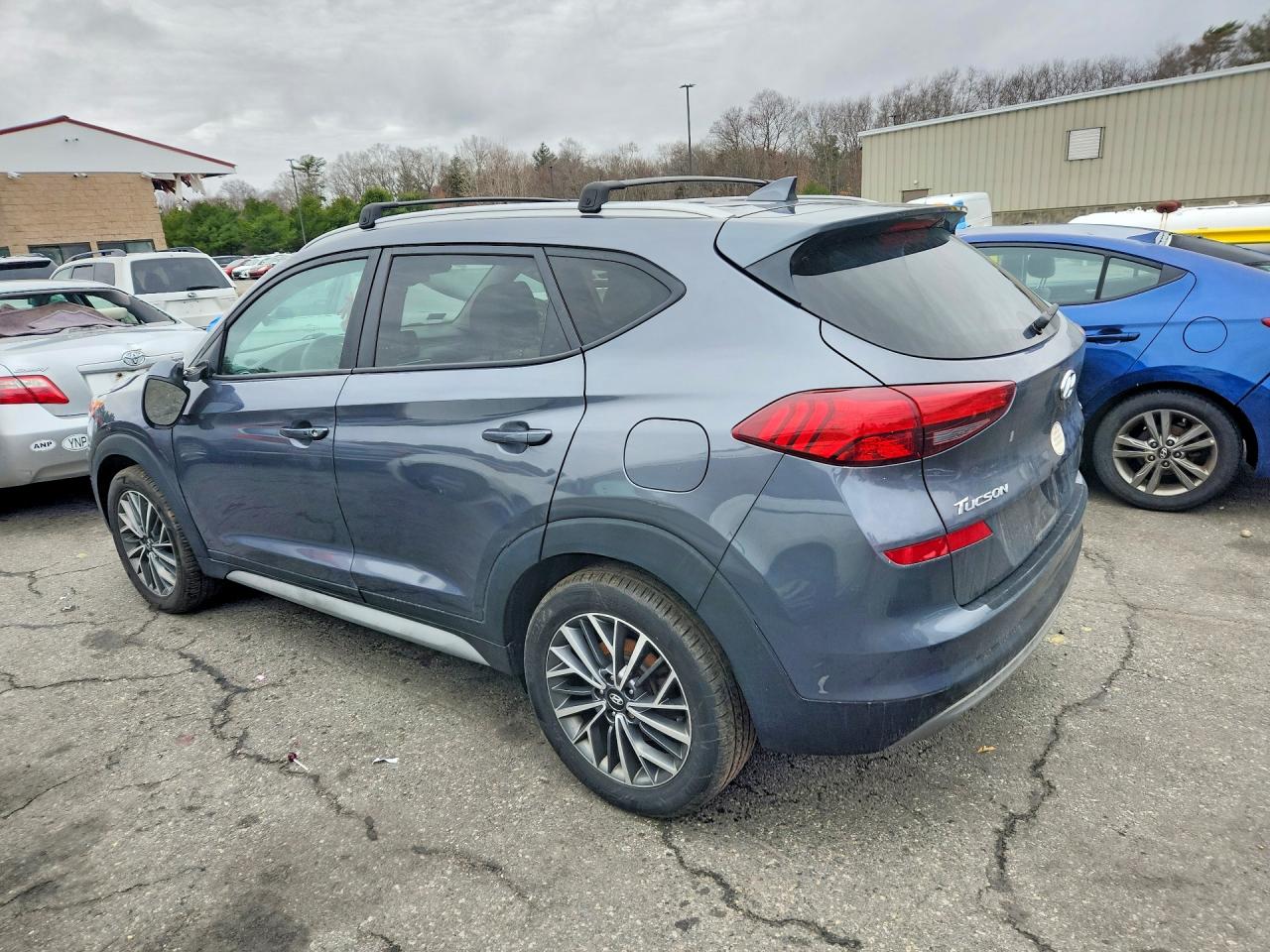 2019 HYUNDAI TUCSON SEL photo 4