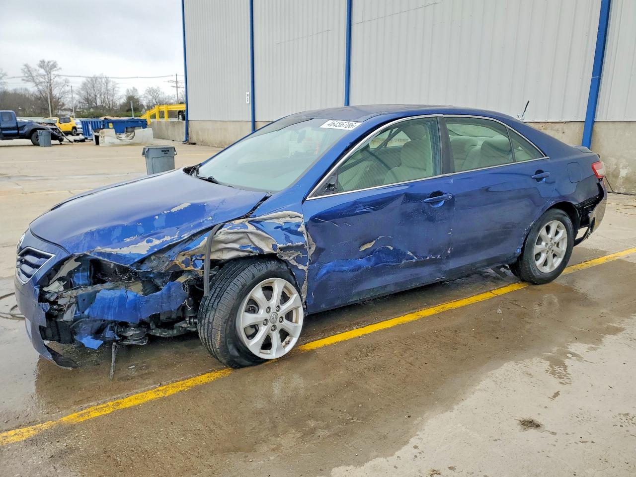2010 TOYOTA CAMRY