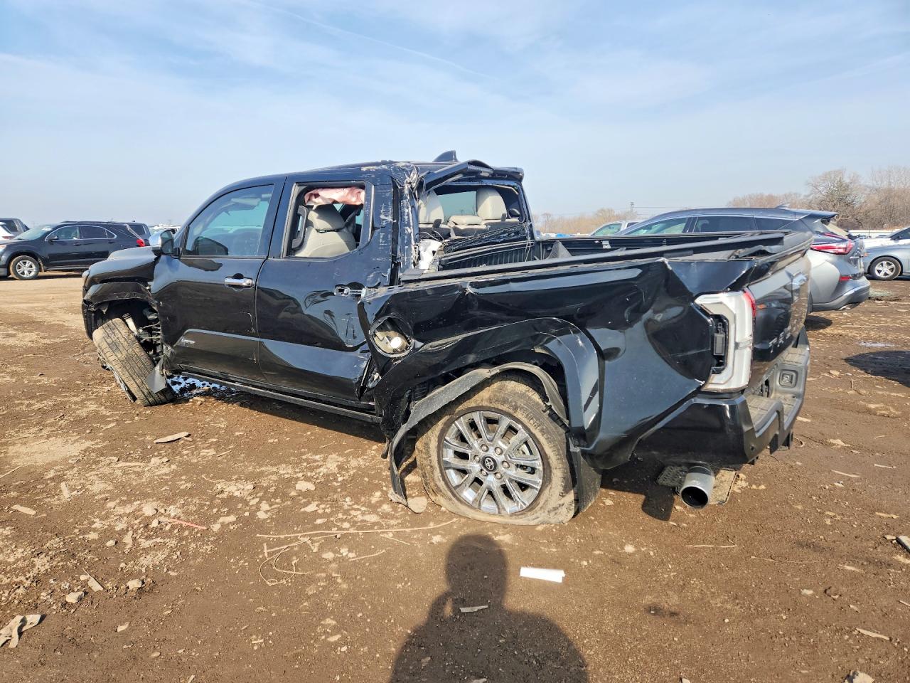 2025 TOYOTA TACOMA LIMITED photo 4