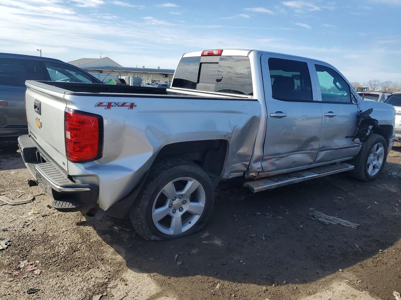 2015 CHEVROLET SILVERADO K1500 LT photo 5