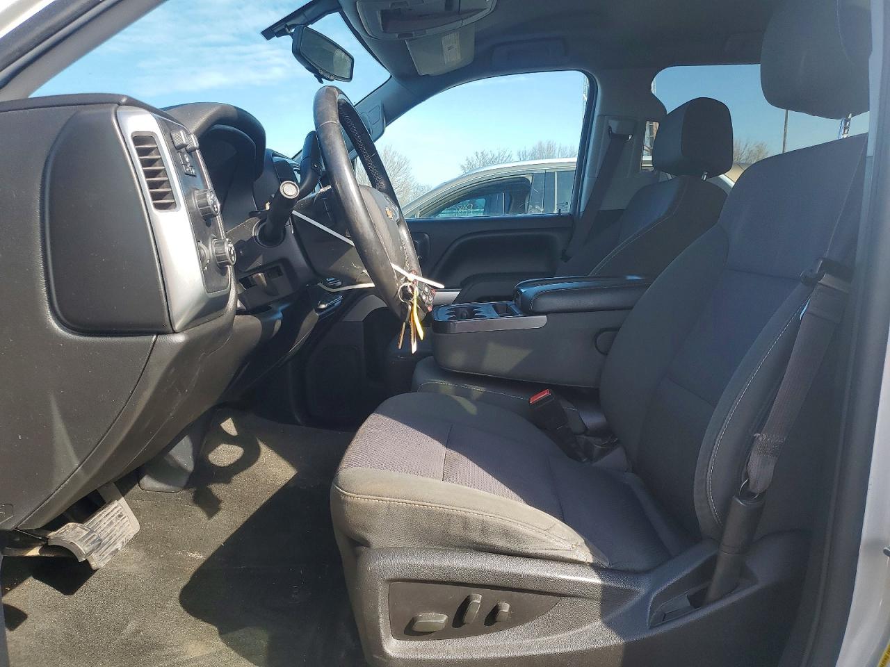 2015 CHEVROLET SILVERADO K1500 LT photo 13
