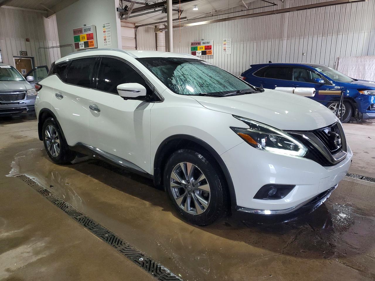 2018 NISSAN MURANO S photo 4