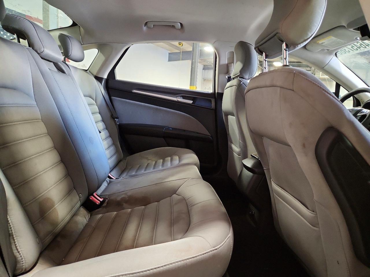2015 FORD FUSION S photo 10
